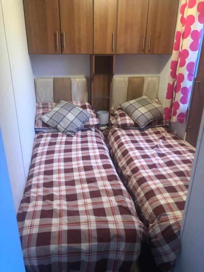 First Steps Caravan Rentals Sandown Ngoại thất bức ảnh
